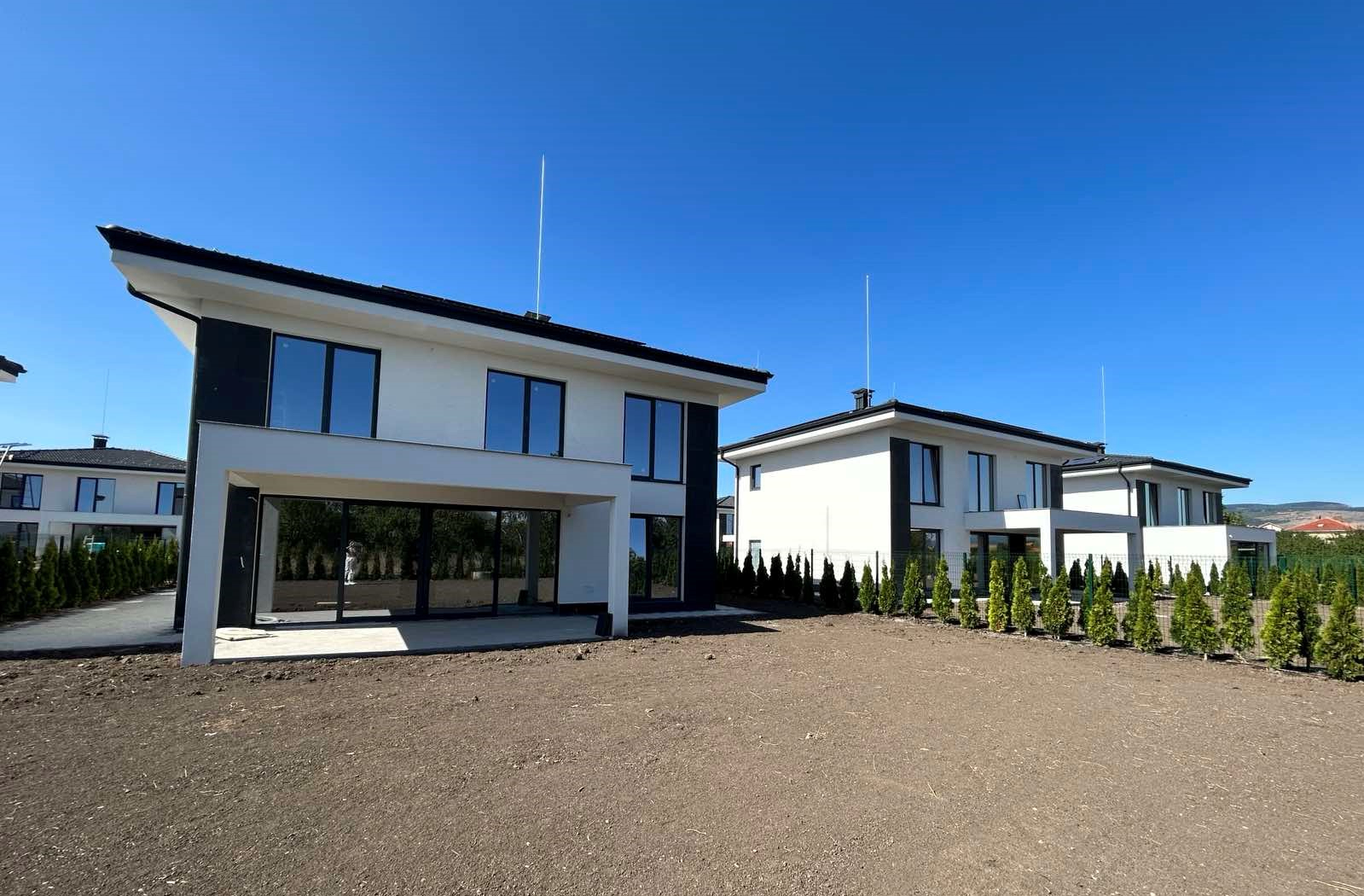 Dream Life Village с Акт Образец 15